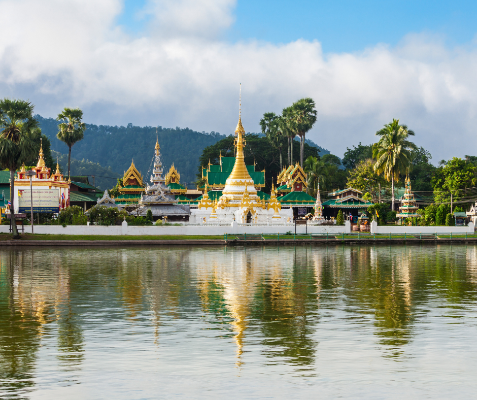 Wat Chong Kham and Wat Chong Klang, off the beaten path Thailand